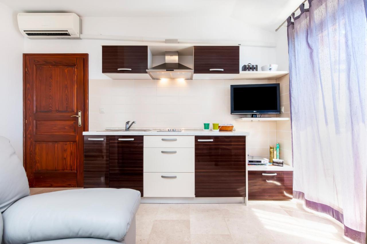 Guesthouse Santin Rovigno Esterno foto